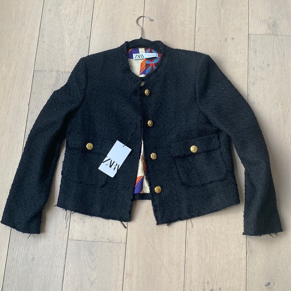 Zara Jackets & Blazers - BNWT Zara boucle jacket